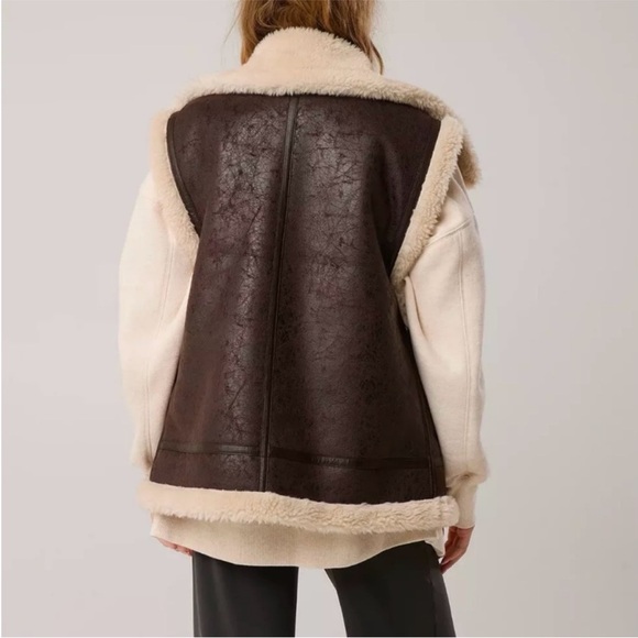 Offline By Aerie Faux Leather Sherpa Vest NWT Cozy Zip Up - Picture 10 of 11